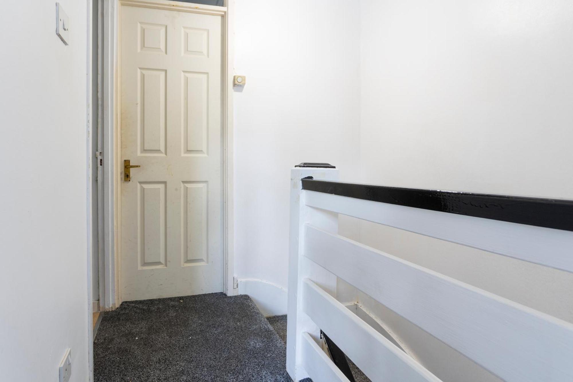 Апартаменты Cosy By Excel Centre & Airport Лондон